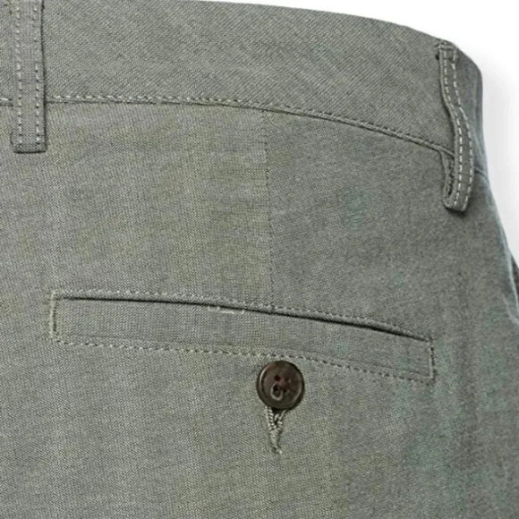 GoodthReads Olive Green Stretch Flat Front Size 30 Men's Short - Picture 9 of 12